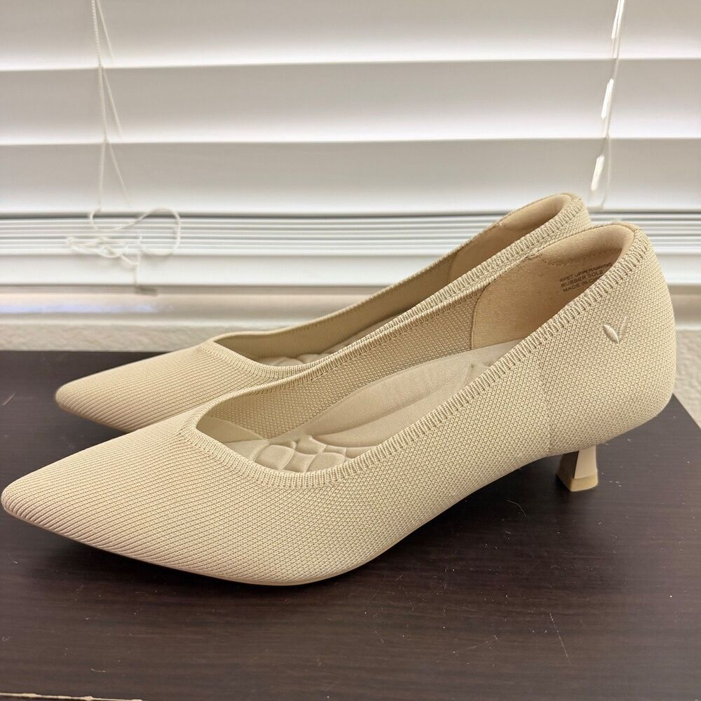 VIVAIA Scarlett Pointed Toe Kitten Heels Beige Knit Pumps Size 40 / US 9 - Picture 4 of 16